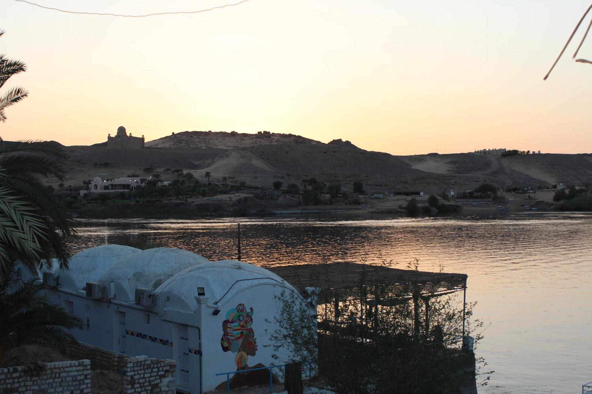 Nile View Guest House Aswan Eksteriør billede